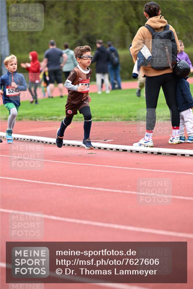 13.04.2025 - Hammer Lauf Dr. Thomas Lammeyer http://msf.ph/oto/7627606 13.04.2025 09:10:05 Laufen 20, 524 meine-sportfotos.de
