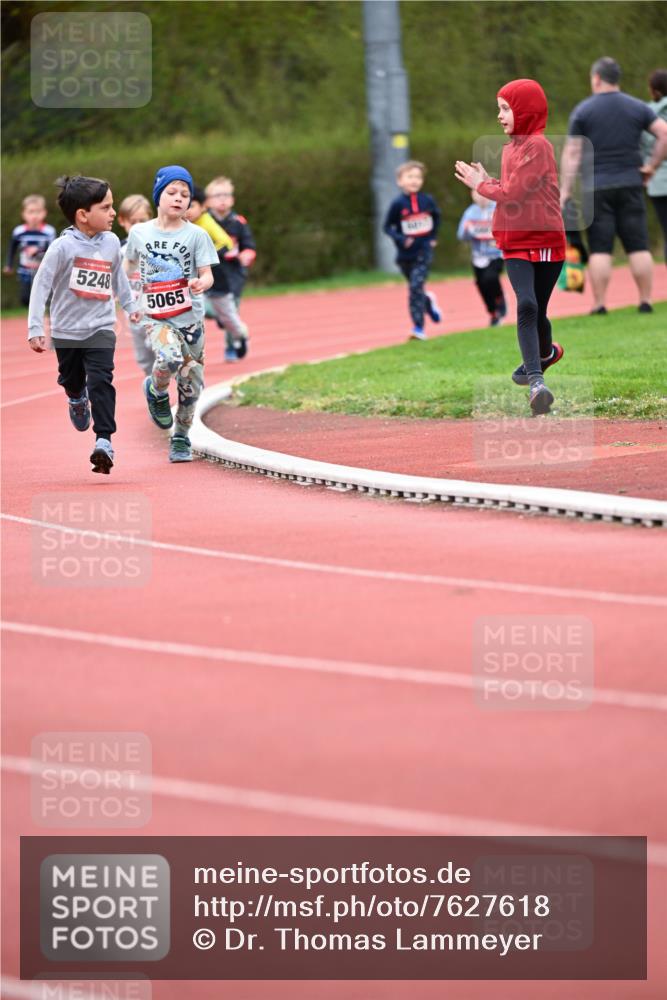 13.04.2025 - Hammer Lauf Dr. Thomas Lammeyer http://msf.ph/oto/7627618 13.04.2025 09:10:07 Laufen 5248, 5065 meine-sportfotos.de
