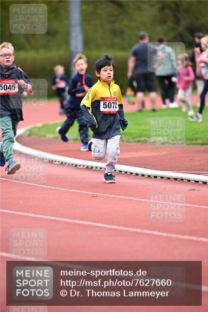 13.04.2025 - Hammer Lauf Dr. Thomas Lammeyer http://msf.ph/oto/7627660 13.04.2025 09:10:14 Laufen 5045, 15, 5072 meine-sportfotos.de