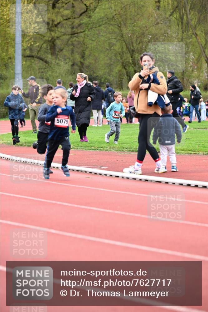 13.04.2025 - Hammer Lauf Dr. Thomas Lammeyer http://msf.ph/oto/7627717 13.04.2025 09:10:24 Laufen 5079, 5105 meine-sportfotos.de