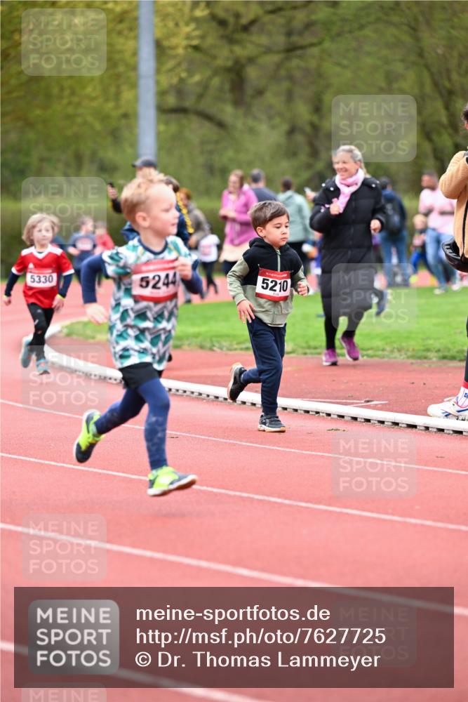 13.04.2025 - Hammer Lauf Dr. Thomas Lammeyer http://msf.ph/oto/7627725 13.04.2025 09:10:26 Laufen 5330, 5244, 5210 meine-sportfotos.de