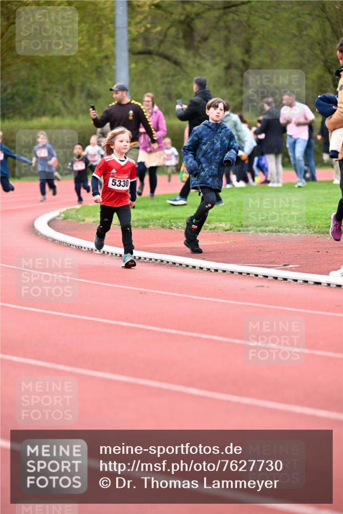 13.04.2025 - Hammer Lauf Dr. Thomas Lammeyer http://msf.ph/oto/7627730 13.04.2025 09:10:27 Laufen 5330 meine-sportfotos.de