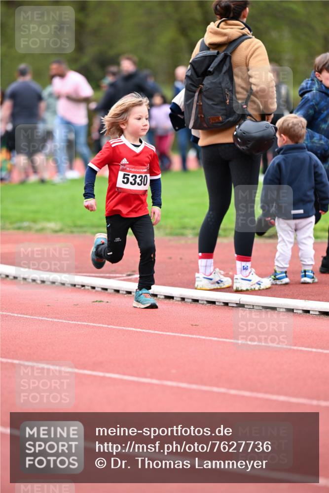 13.04.2025 - Hammer Lauf Dr. Thomas Lammeyer http://msf.ph/oto/7627736 13.04.2025 09:10:28 Laufen 15, 5330 meine-sportfotos.de