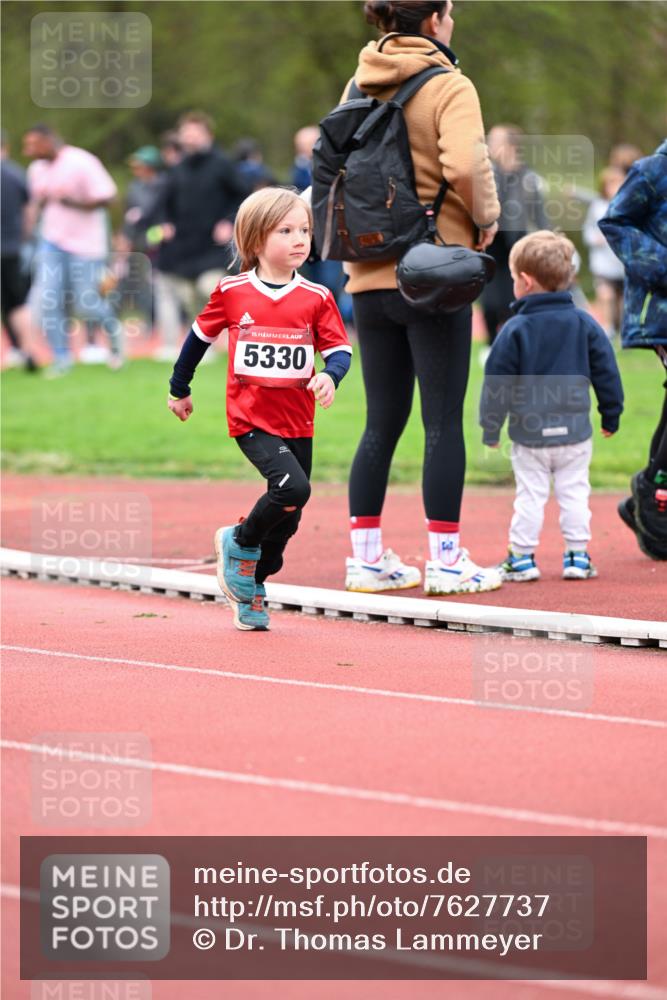 13.04.2025 - Hammer Lauf Dr. Thomas Lammeyer http://msf.ph/oto/7627737 13.04.2025 09:10:28 Laufen 15, 5330 meine-sportfotos.de
