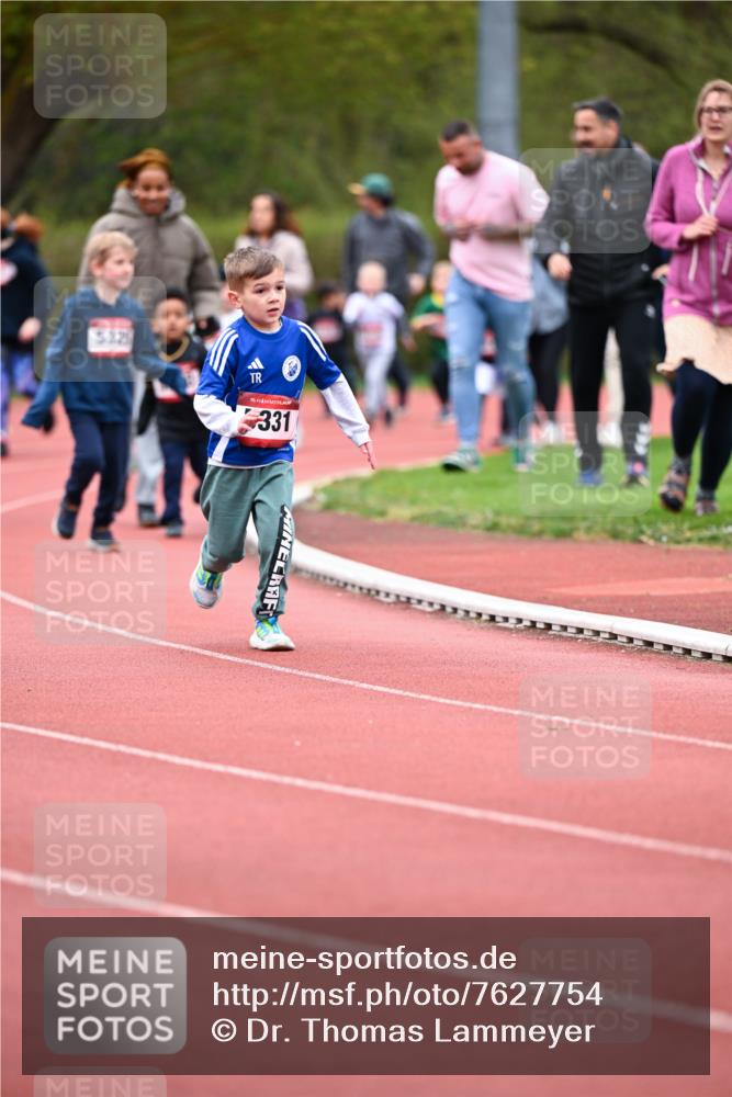 13.04.2025 - Hammer Lauf Dr. Thomas Lammeyer http://msf.ph/oto/7627754 13.04.2025 09:10:31 Laufen 5328, 1, 331 meine-sportfotos.de