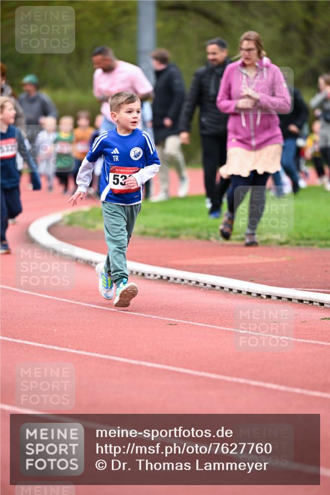 13.04.2025 - Hammer Lauf Dr. Thomas Lammeyer http://msf.ph/oto/7627760 13.04.2025 09:10:31 Laufen 5228, 15, 53 meine-sportfotos.de