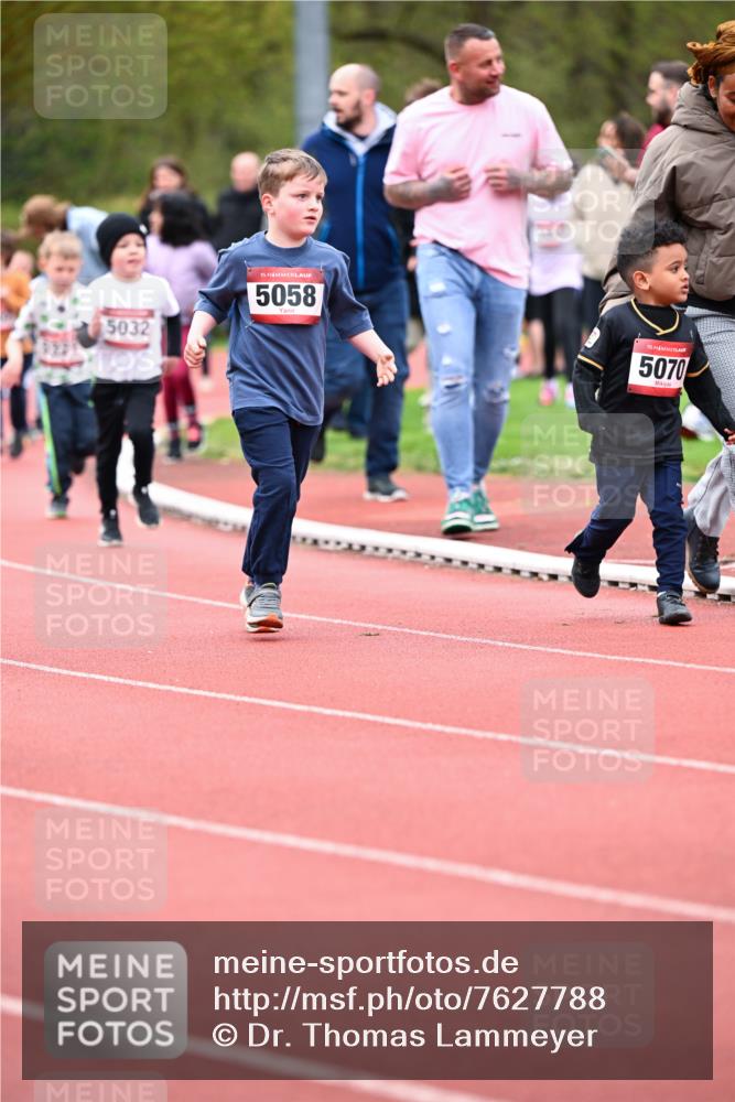 13.04.2025 - Hammer Lauf Dr. Thomas Lammeyer http://msf.ph/oto/7627788 13.04.2025 09:10:36 Laufen 5032, 15, 5058, 15, 5070 meine-sportfotos.de