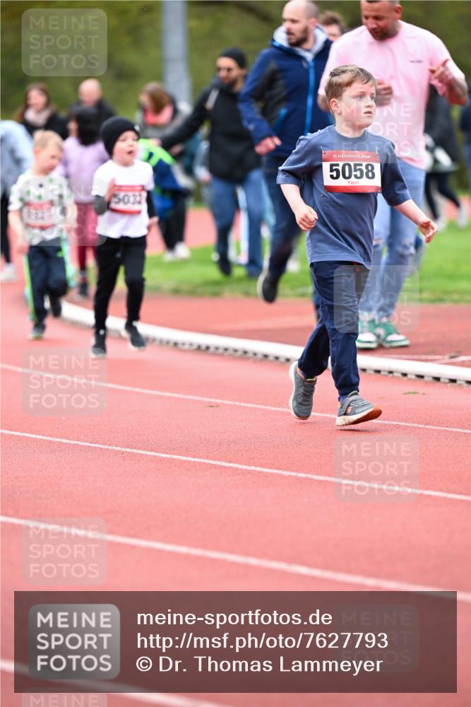13.04.2025 - Hammer Lauf Dr. Thomas Lammeyer http://msf.ph/oto/7627793 13.04.2025 09:10:37 Laufen 5032, 15, 5058 meine-sportfotos.de