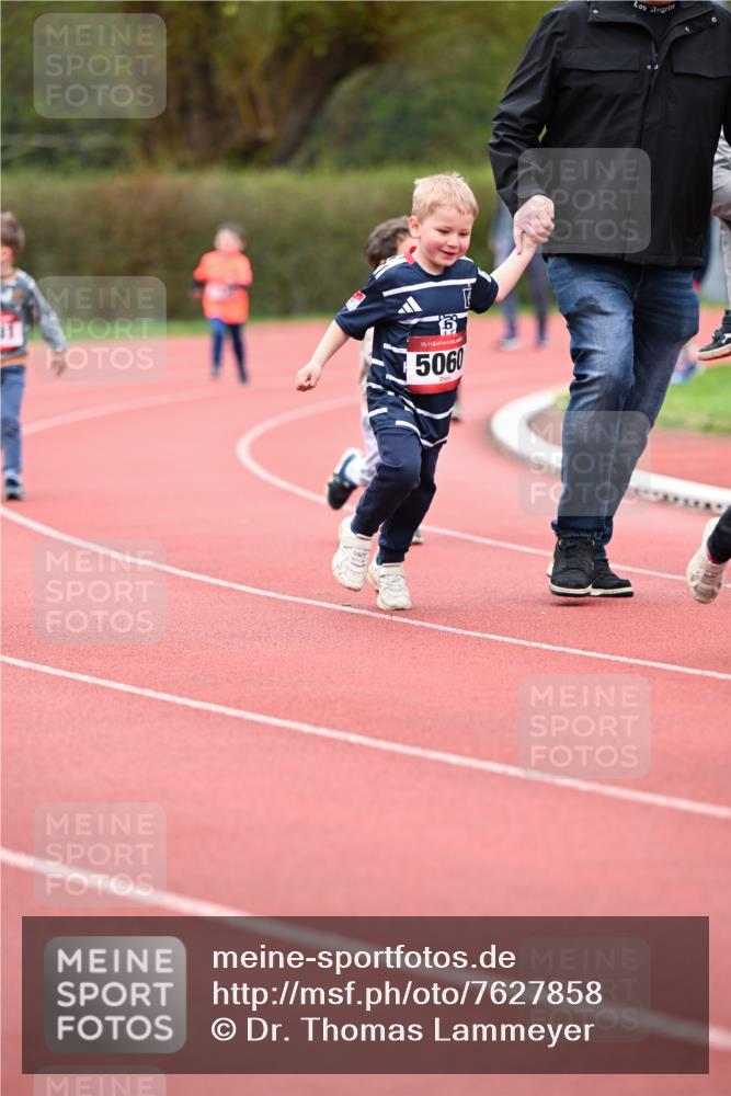 13.04.2025 - Hammer Lauf Dr. Thomas Lammeyer http://msf.ph/oto/7627858 13.04.2025 09:10:48 Laufen 15, 5060 meine-sportfotos.de