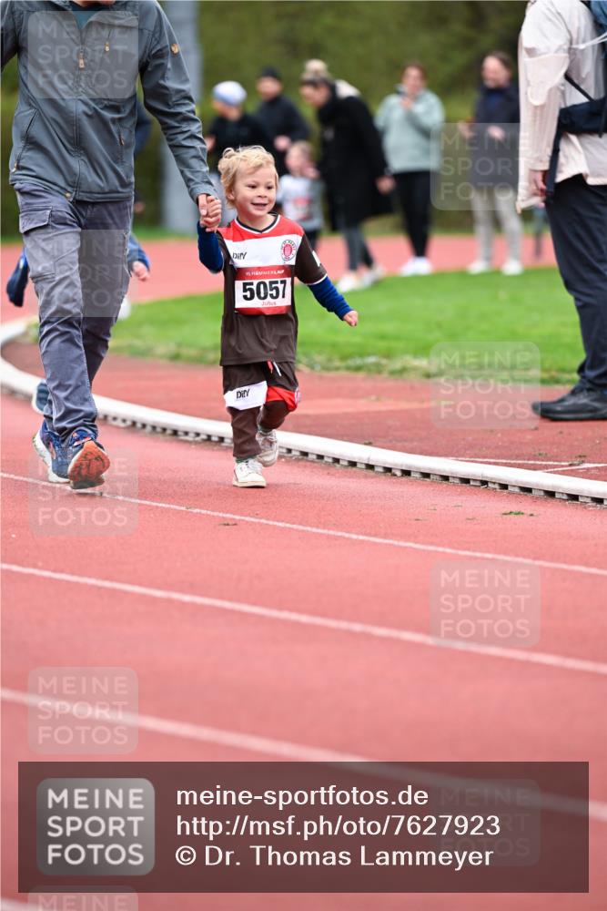 13.04.2025 - Hammer Lauf Dr. Thomas Lammeyer http://msf.ph/oto/7627923 13.04.2025 09:11:01 Laufen 15, 5057 meine-sportfotos.de