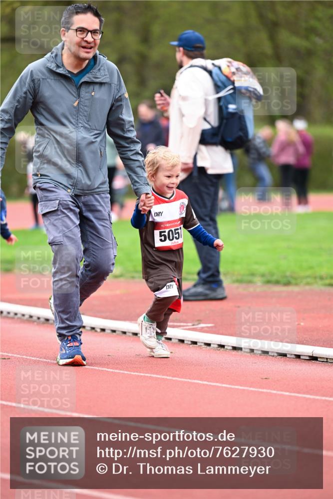 13.04.2025 - Hammer Lauf Dr. Thomas Lammeyer http://msf.ph/oto/7627930 13.04.2025 09:11:02 Laufen 15, 5051 meine-sportfotos.de