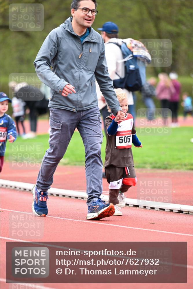 13.04.2025 - Hammer Lauf Dr. Thomas Lammeyer http://msf.ph/oto/7627932 13.04.2025 09:11:02 Laufen 40, 15, 505 meine-sportfotos.de