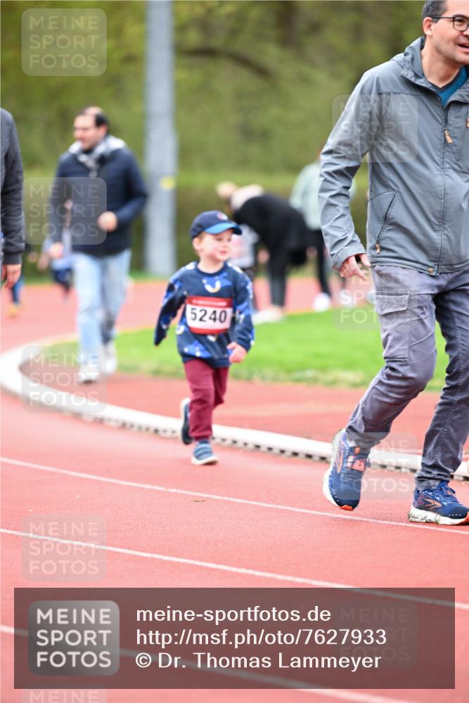 13.04.2025 - Hammer Lauf Dr. Thomas Lammeyer http://msf.ph/oto/7627933 13.04.2025 09:11:02 Laufen 5240 meine-sportfotos.de