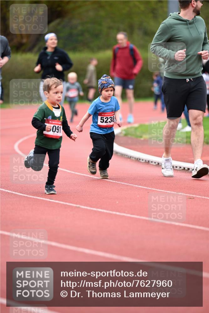 13.04.2025 - Hammer Lauf Dr. Thomas Lammeyer http://msf.ph/oto/7627960 13.04.2025 09:11:07 Laufen 15, 091, 15, 5238 meine-sportfotos.de