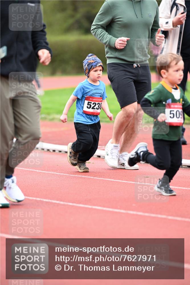 13.04.2025 - Hammer Lauf Dr. Thomas Lammeyer http://msf.ph/oto/7627971 13.04.2025 09:11:09 Laufen 15, 5238, 50 meine-sportfotos.de