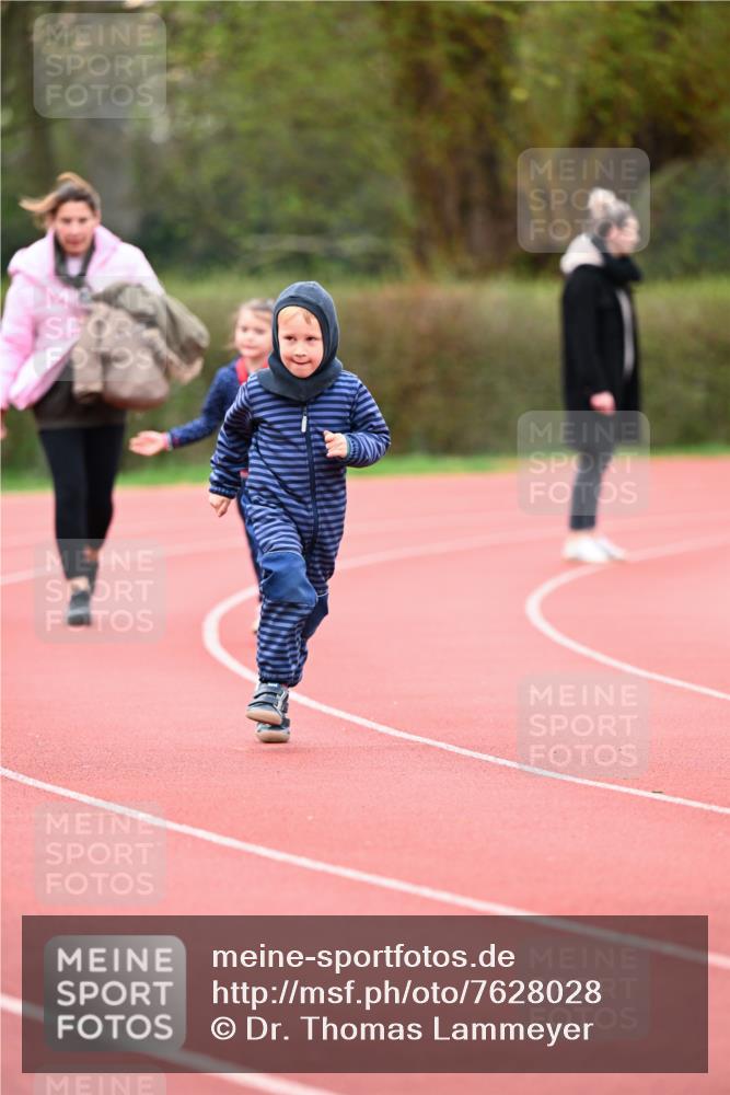 13.04.2025 - Hammer Lauf Dr. Thomas Lammeyer http://msf.ph/oto/7628028 13.04.2025 09:11:20 Laufen  meine-sportfotos.de