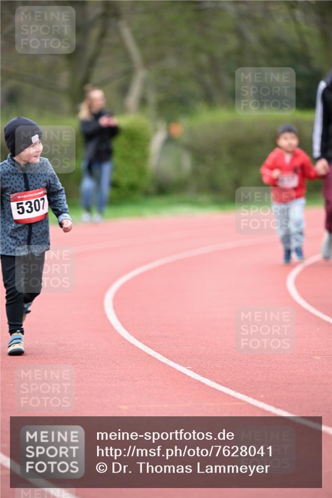 13.04.2025 - Hammer Lauf Dr. Thomas Lammeyer http://msf.ph/oto/7628041 13.04.2025 09:11:34 Laufen 15, 5307 meine-sportfotos.de