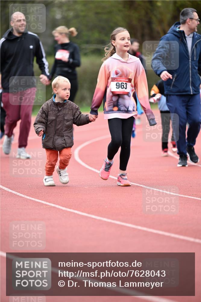 13.04.2025 - Hammer Lauf Dr. Thomas Lammeyer http://msf.ph/oto/7628043 13.04.2025 09:11:35 Laufen 15, 963 meine-sportfotos.de