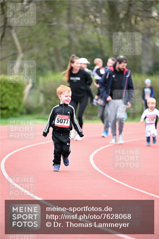 13.04.2025 - Hammer Lauf Dr. Thomas Lammeyer http://msf.ph/oto/7628068 13.04.2025 09:11:40 Laufen 5077, 00 meine-sportfotos.de
