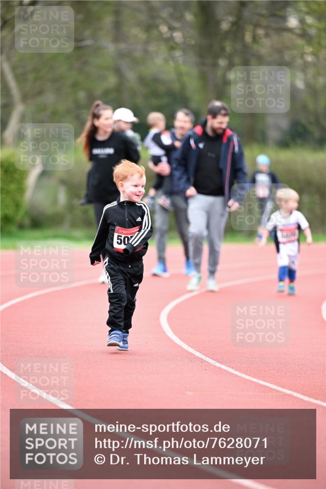 13.04.2025 - Hammer Lauf Dr. Thomas Lammeyer http://msf.ph/oto/7628071 13.04.2025 09:11:41 Laufen 15, 50 meine-sportfotos.de