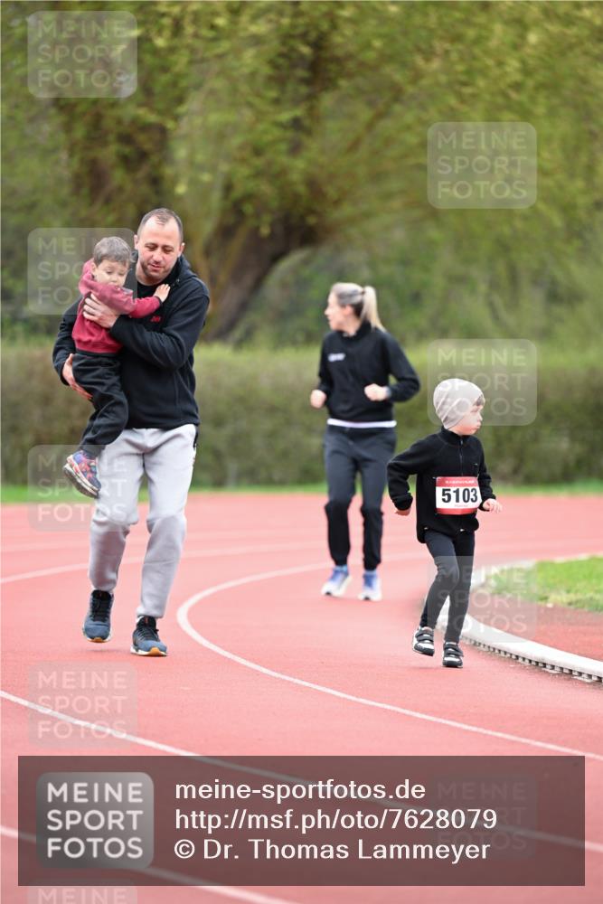 13.04.2025 - Hammer Lauf Dr. Thomas Lammeyer http://msf.ph/oto/7628079 13.04.2025 09:11:42 Laufen 15, 5103 meine-sportfotos.de