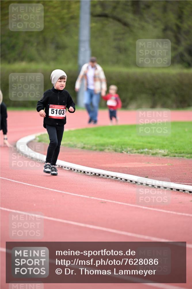 13.04.2025 - Hammer Lauf Dr. Thomas Lammeyer http://msf.ph/oto/7628086 13.04.2025 09:11:44 Laufen 15, 5103 meine-sportfotos.de