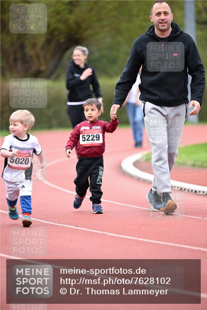 13.04.2025 - Hammer Lauf Dr. Thomas Lammeyer http://msf.ph/oto/7628102 13.04.2025 09:11:47 Laufen 5020, 15, 5229 meine-sportfotos.de