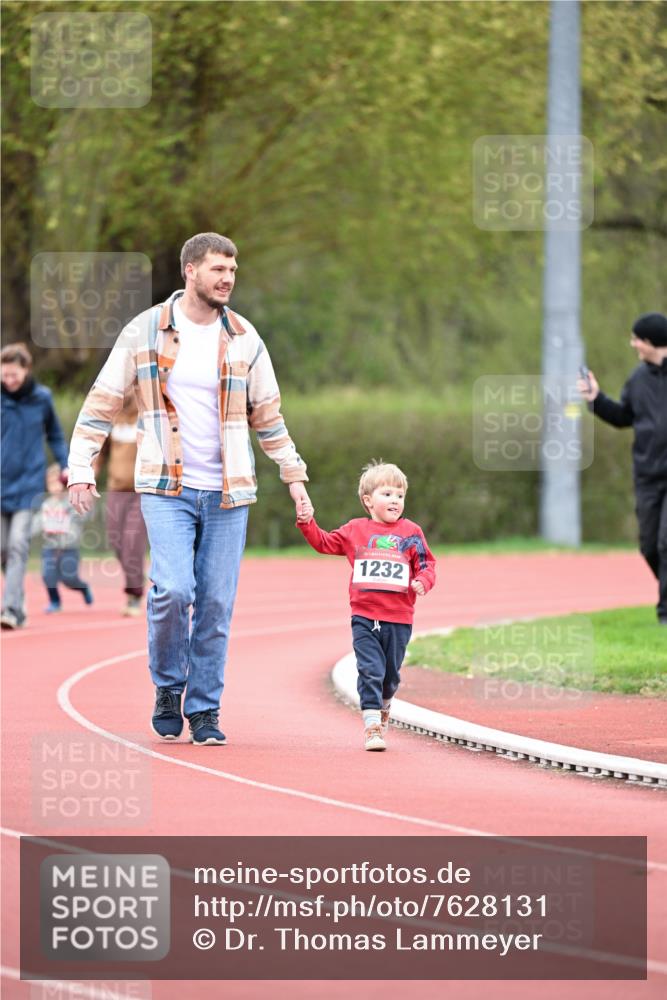 13.04.2025 - Hammer Lauf Dr. Thomas Lammeyer http://msf.ph/oto/7628131 13.04.2025 09:11:56 Laufen 1232 meine-sportfotos.de