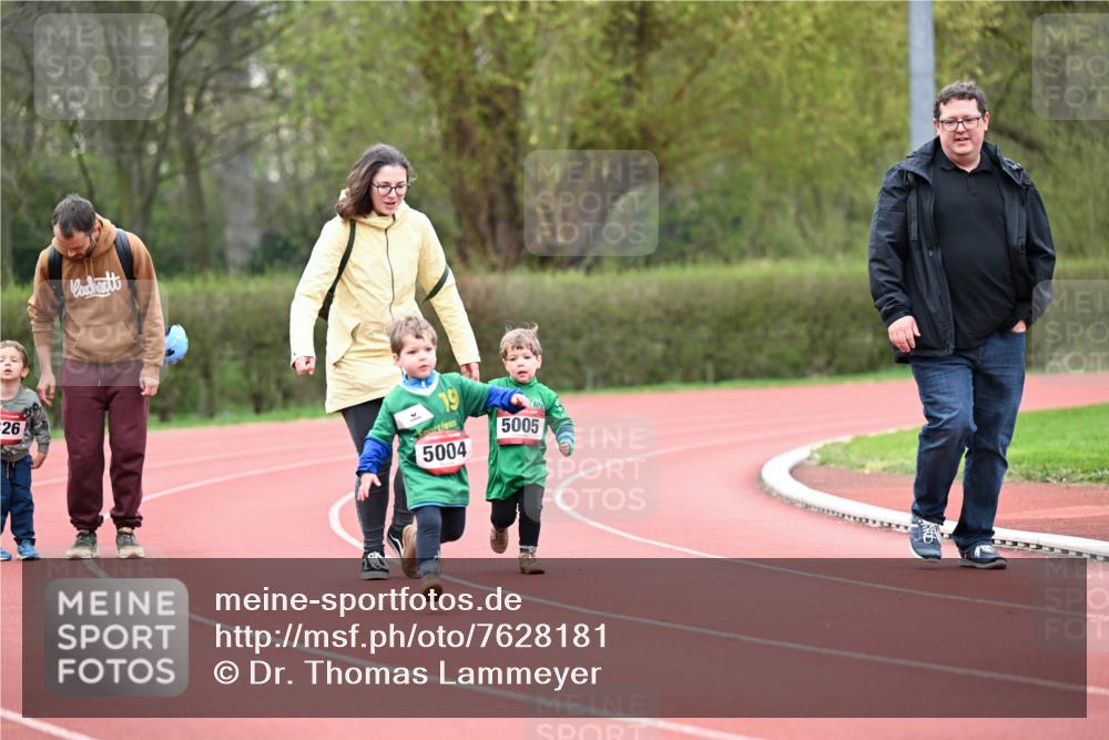 13.04.2025 - Hammer Lauf Dr. Thomas Lammeyer http://msf.ph/oto/7628181 13.04.2025 09:12:17 Laufen 26, 5004, 5005 meine-sportfotos.de