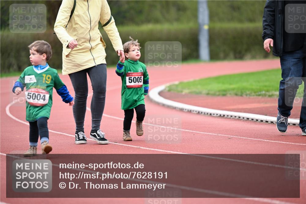 13.04.2025 - Hammer Lauf Dr. Thomas Lammeyer http://msf.ph/oto/7628191 13.04.2025 09:12:19 Laufen 19, 5004, 15, 5005 meine-sportfotos.de