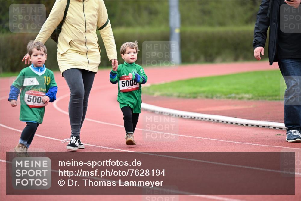 13.04.2025 - Hammer Lauf Dr. Thomas Lammeyer http://msf.ph/oto/7628194 13.04.2025 09:12:19 Laufen 15, 5004, 5005 meine-sportfotos.de