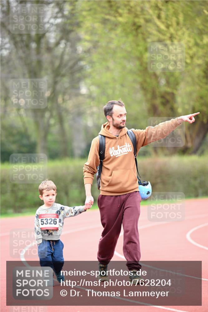 13.04.2025 - Hammer Lauf Dr. Thomas Lammeyer http://msf.ph/oto/7628204 13.04.2025 09:12:23 Laufen 15, 5326 meine-sportfotos.de