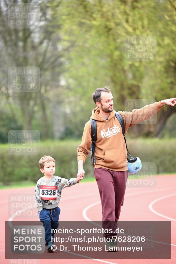 13.04.2025 - Hammer Lauf Dr. Thomas Lammeyer http://msf.ph/oto/7628206 13.04.2025 09:12:23 Laufen 15, 5326 meine-sportfotos.de
