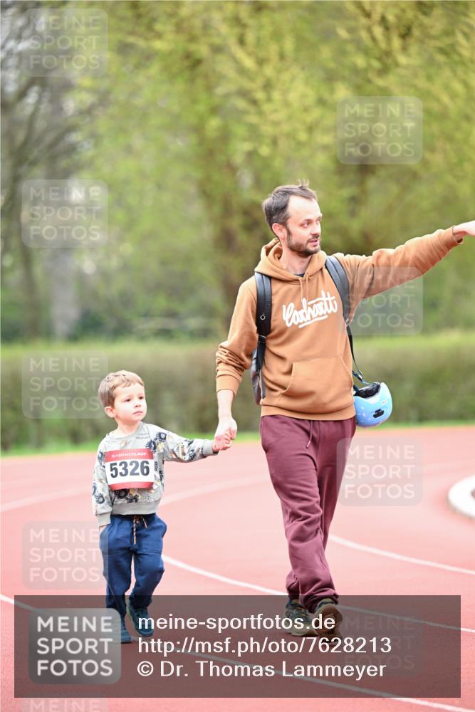 13.04.2025 - Hammer Lauf Dr. Thomas Lammeyer http://msf.ph/oto/7628213 13.04.2025 09:12:24 Laufen 15, 5326 meine-sportfotos.de