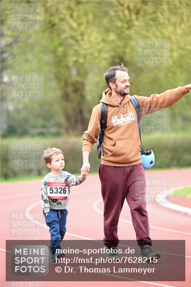13.04.2025 - Hammer Lauf Dr. Thomas Lammeyer http://msf.ph/oto/7628215 13.04.2025 09:12:25 Laufen 15, 5326 meine-sportfotos.de