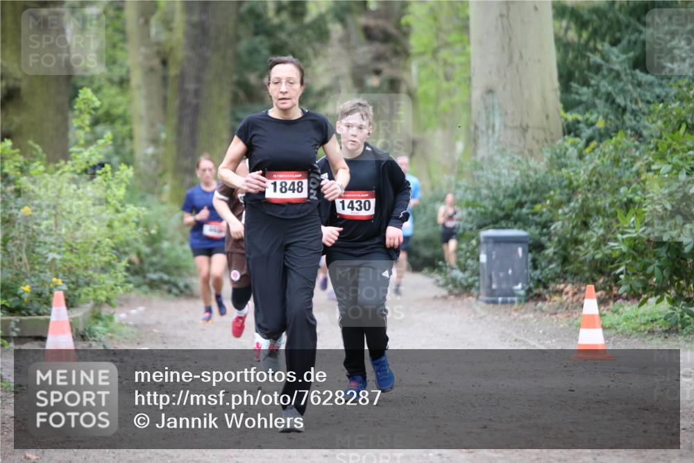 13.04.2025 - Hammer Lauf Jannik Wohlers http://msf.ph/oto/7628287 13.04.2025 12:45:43 Laufen 15, 1848, 1430 meine-sportfotos.de
