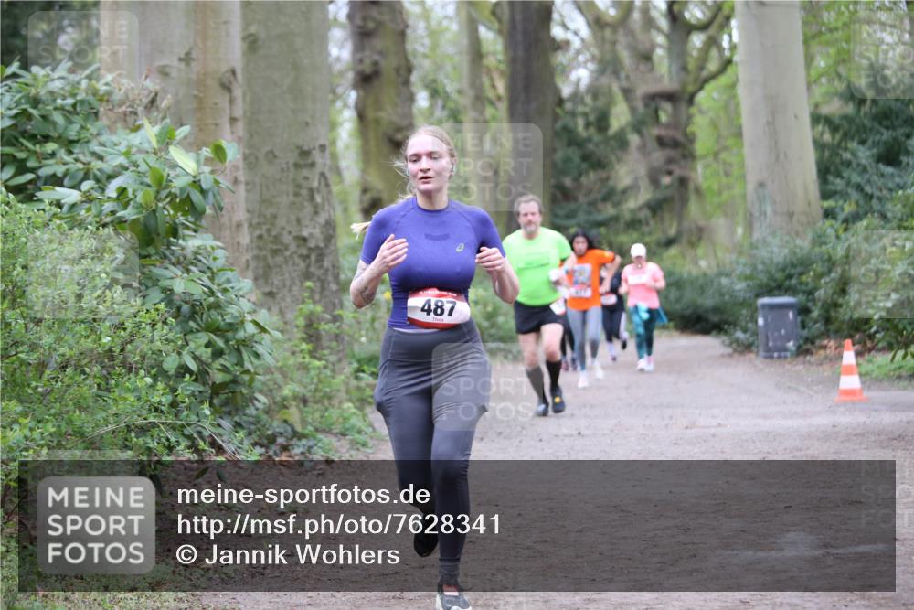 13.04.2025 - Hammer Lauf Jannik Wohlers http://msf.ph/oto/7628341 13.04.2025 12:45:20 Laufen 487 meine-sportfotos.de