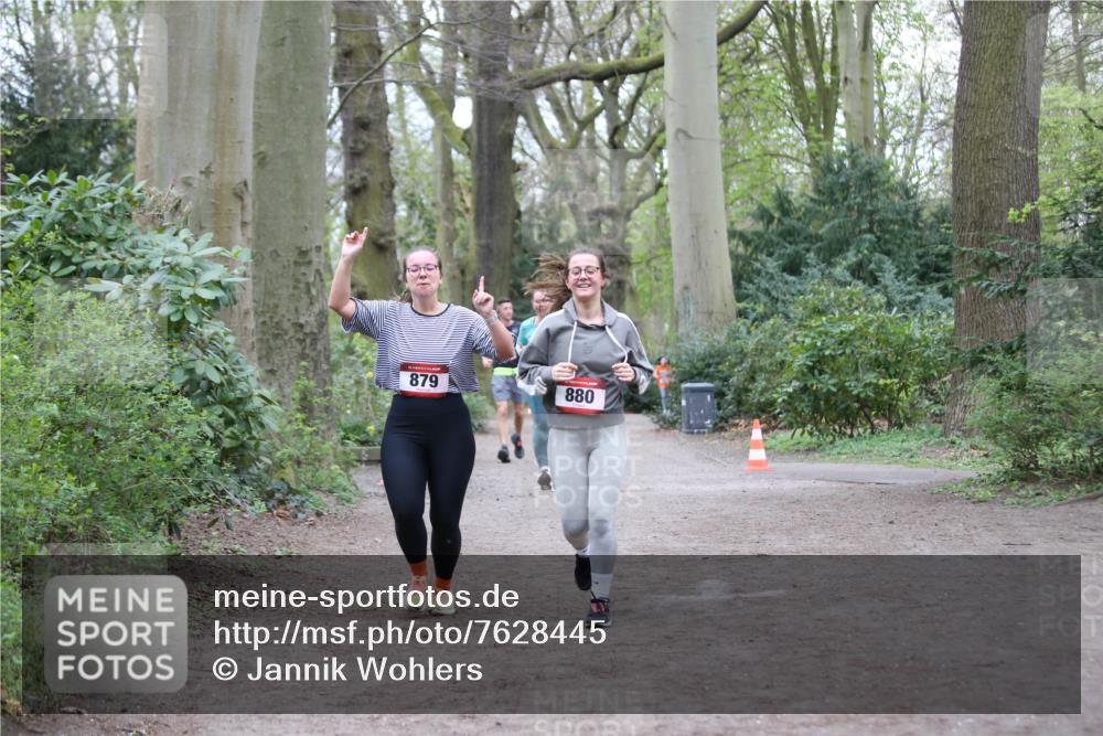 13.04.2025 - Hammer Lauf Jannik Wohlers http://msf.ph/oto/7628445 13.04.2025 12:45:07 Laufen 879, 880 meine-sportfotos.de