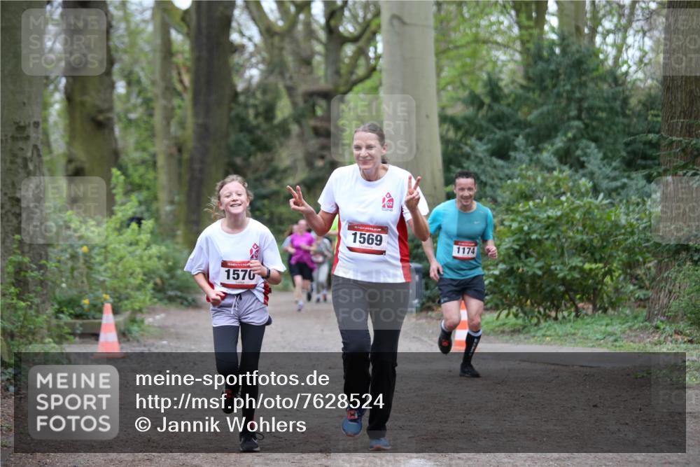 13.04.2025 - Hammer Lauf Jannik Wohlers http://msf.ph/oto/7628524 13.04.2025 12:44:54 Laufen 15, 1570, 15, 1569, 1174 meine-sportfotos.de