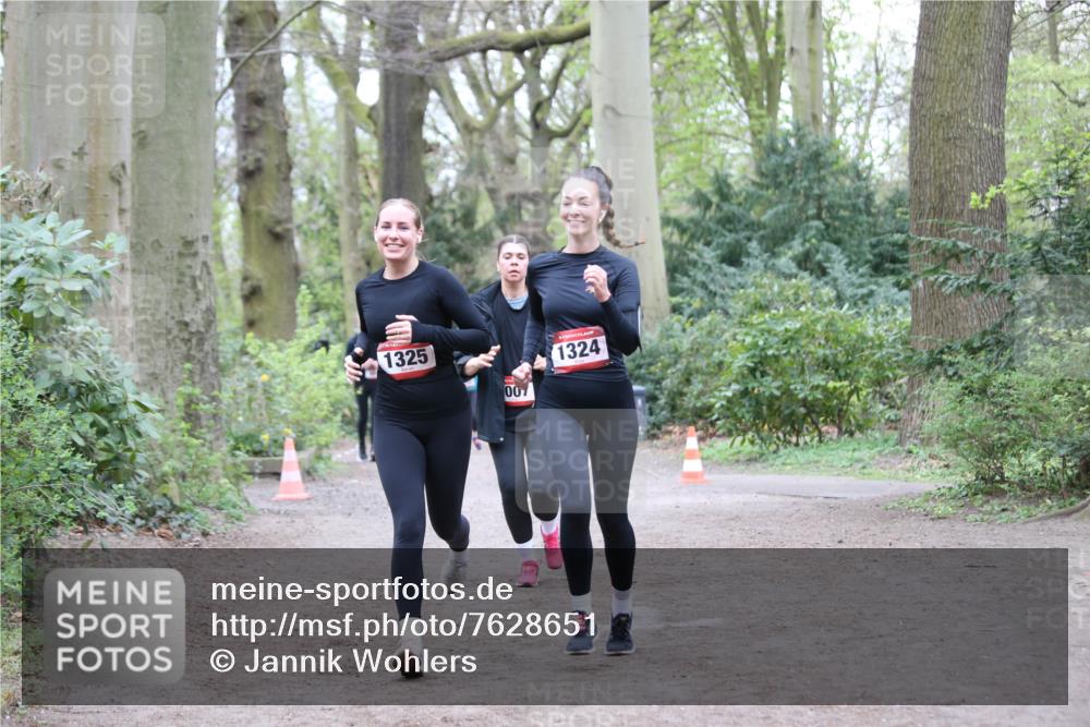 13.04.2025 - Hammer Lauf Jannik Wohlers http://msf.ph/oto/7628651 13.04.2025 12:44:22 Laufen 1325, 007, 1324 meine-sportfotos.de