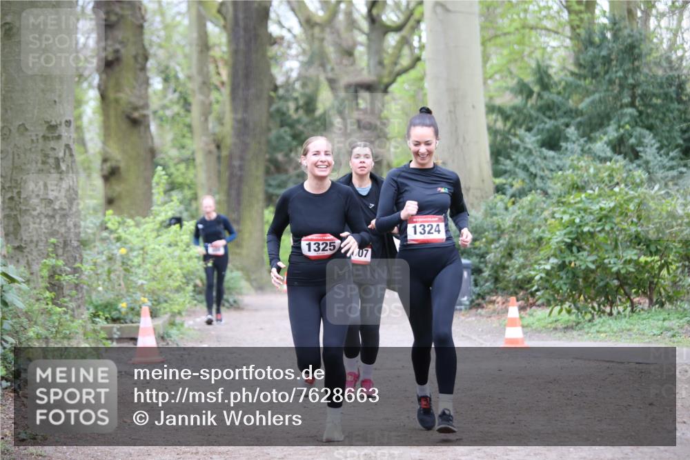 13.04.2025 - Hammer Lauf Jannik Wohlers http://msf.ph/oto/7628663 13.04.2025 12:44:21 Laufen 1324, 1325, 07 meine-sportfotos.de