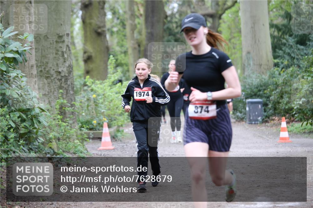 13.04.2025 - Hammer Lauf Jannik Wohlers http://msf.ph/oto/7628679 13.04.2025 12:44:18 Laufen 1974, 874 meine-sportfotos.de