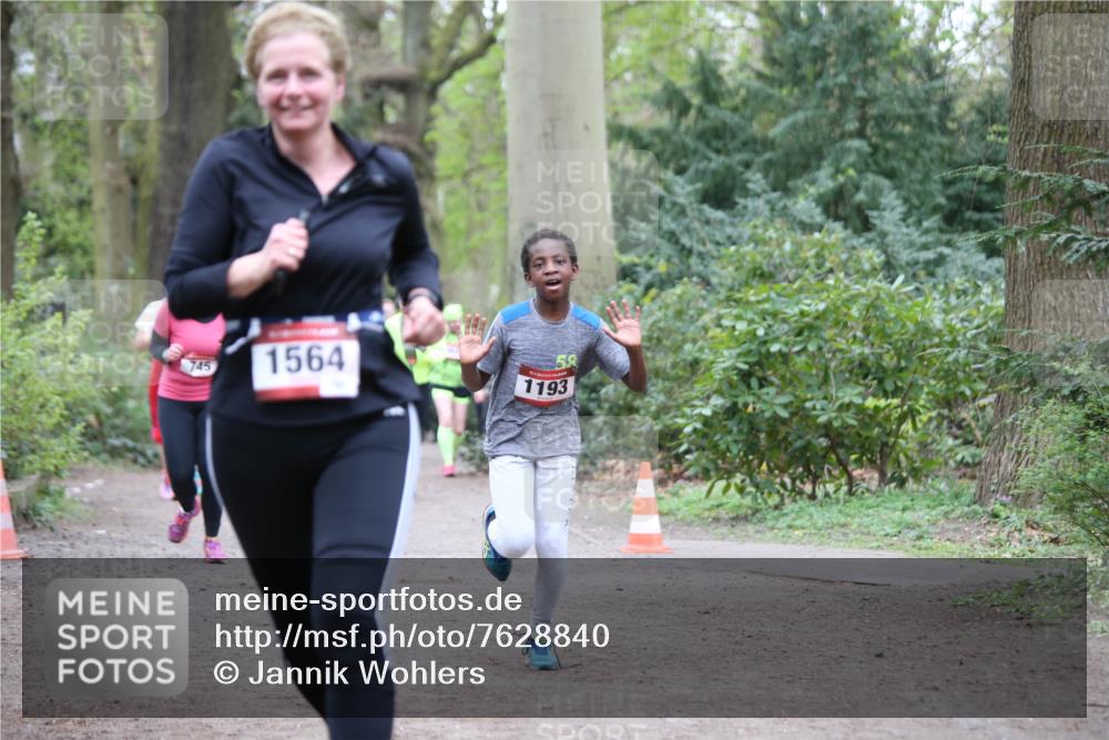 13.04.2025 - Hammer Lauf Jannik Wohlers http://msf.ph/oto/7628840 13.04.2025 12:43:46 Laufen 745, 1564, 1193 meine-sportfotos.de