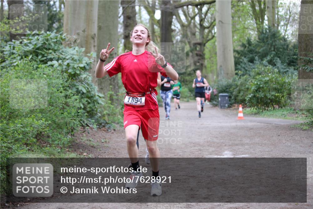 13.04.2025 - Hammer Lauf Jannik Wohlers http://msf.ph/oto/7628921 13.04.2025 12:43:28 Laufen 1894 meine-sportfotos.de