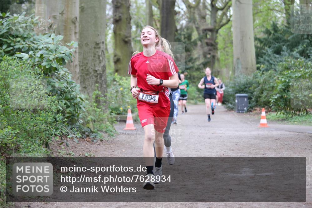 13.04.2025 - Hammer Lauf Jannik Wohlers http://msf.ph/oto/7628934 13.04.2025 12:43:27 Laufen 1894 meine-sportfotos.de