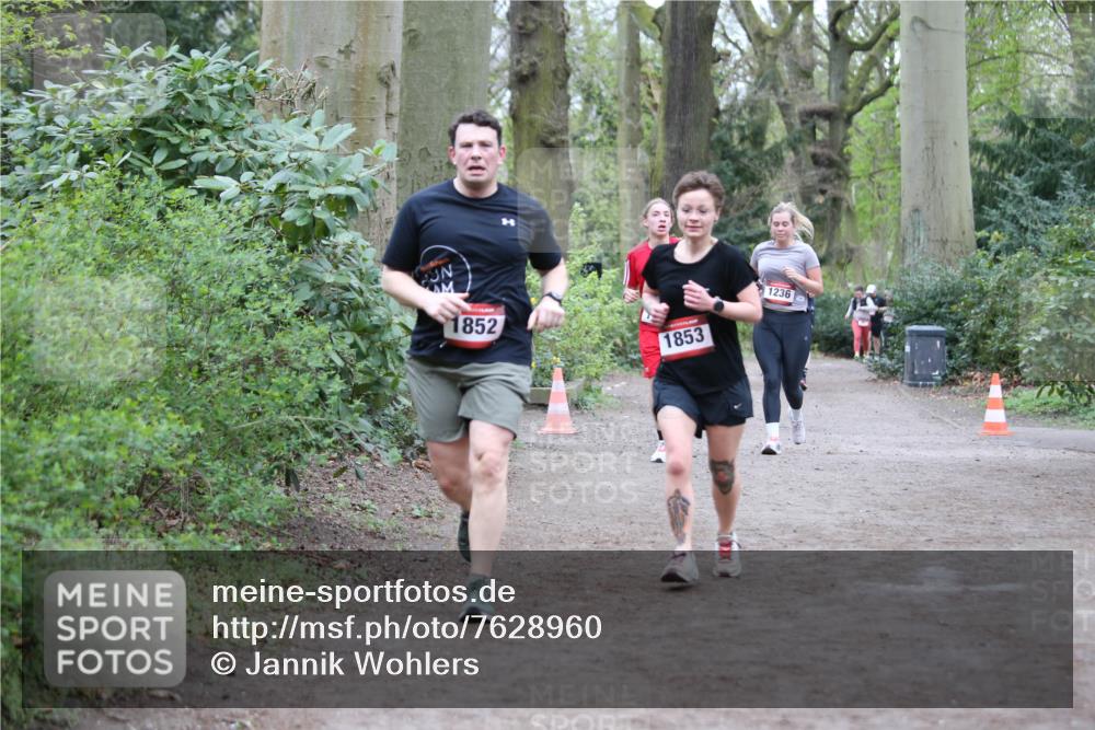13.04.2025 - Hammer Lauf Jannik Wohlers http://msf.ph/oto/7628960 13.04.2025 12:43:24 Laufen 1852, 1853, 1236 meine-sportfotos.de