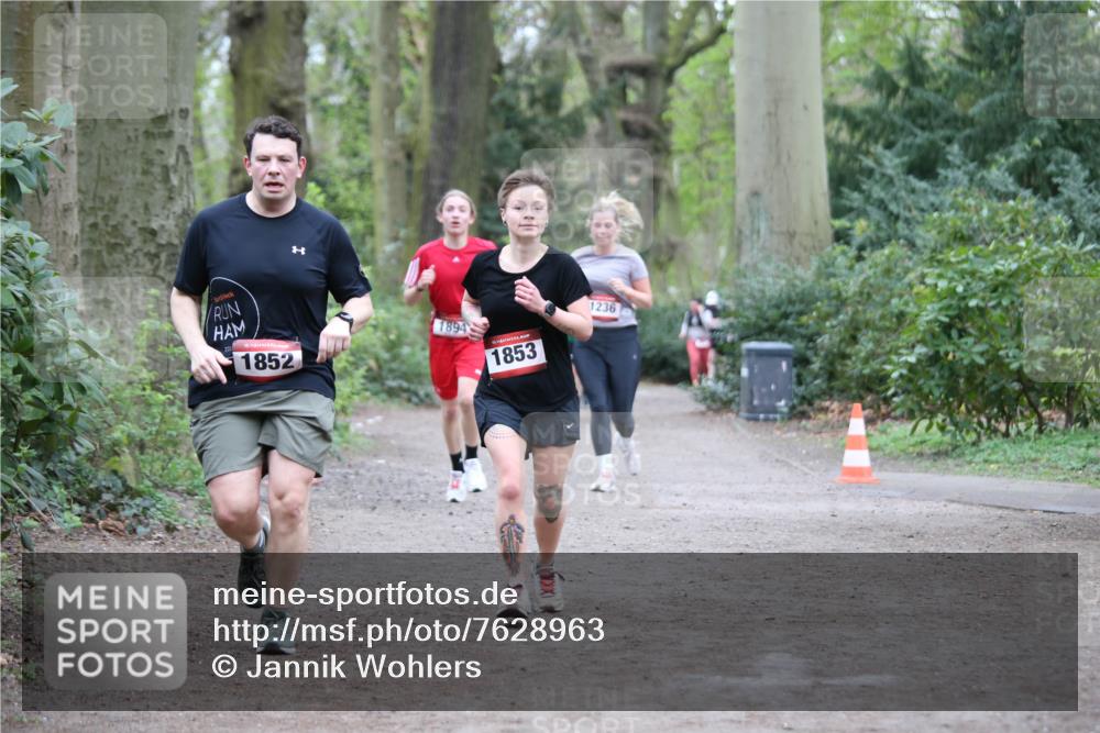 13.04.2025 - Hammer Lauf Jannik Wohlers http://msf.ph/oto/7628963 13.04.2025 12:43:24 Laufen 15, 1852, 1894, 1853, 1236 meine-sportfotos.de
