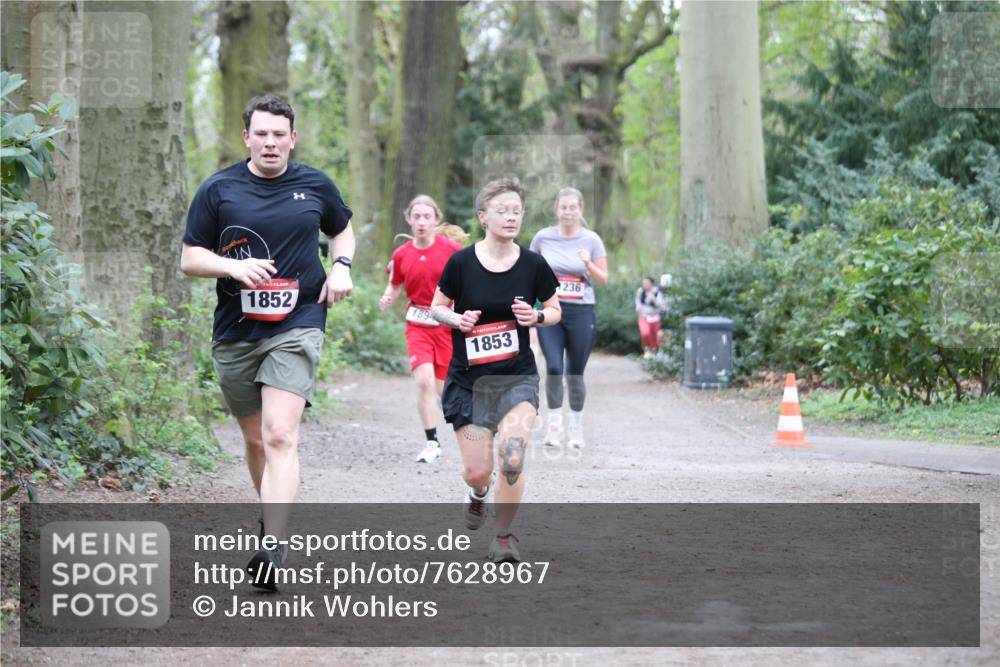 13.04.2025 - Hammer Lauf Jannik Wohlers http://msf.ph/oto/7628967 13.04.2025 12:43:23 Laufen 1852, 189, 15, 1853, 236 meine-sportfotos.de