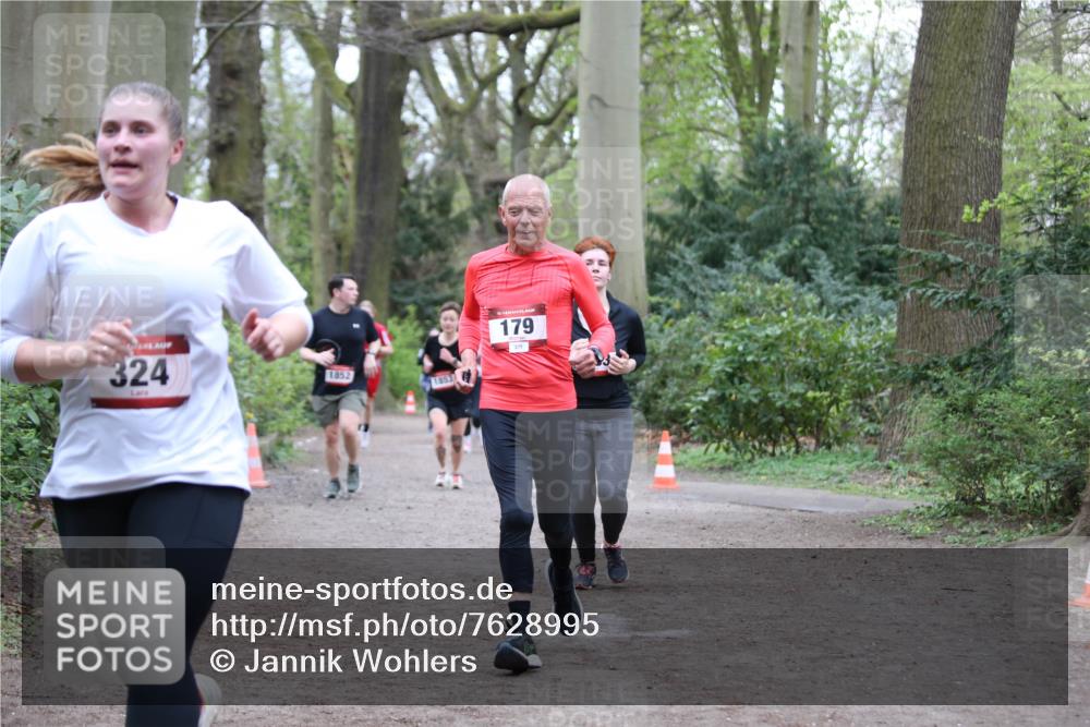 13.04.2025 - Hammer Lauf Jannik Wohlers http://msf.ph/oto/7628995 13.04.2025 12:43:20 Laufen 324, 1852, 1853, 179 meine-sportfotos.de