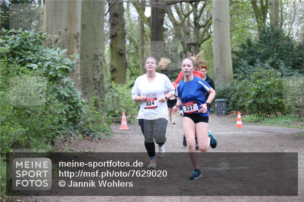 13.04.2025 - Hammer Lauf Jannik Wohlers http://msf.ph/oto/7629020 13.04.2025 12:43:19 Laufen 324, 37, 1853, 337 meine-sportfotos.de